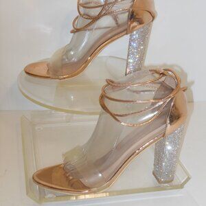 NUCOLLECTIONS CLEAR STRAPPY ROSE GOLD SANDALS SIZE 9 MEDIUM